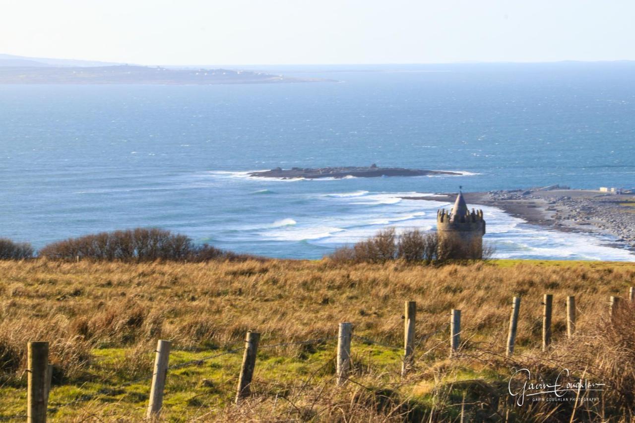 Ocean Breeze Apartment Lahinch Kültér fotó